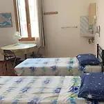 Archie's House Hostel Venedig