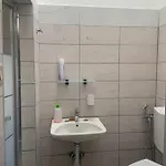ホステル アーチーズ ハウス