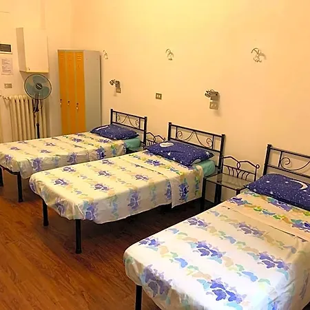 Hostel Archie's House