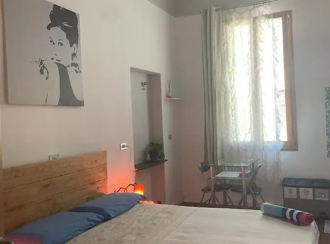 Hostel Archie's House